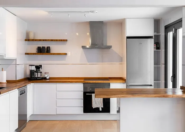 Дом отдыха Aloe, 3 Bedroom Townhouse Нерха