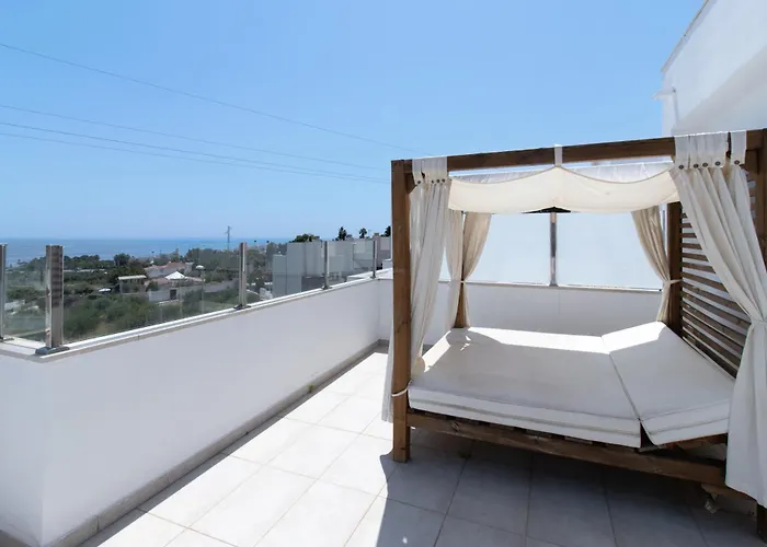 Дом отдыха Aloe, 3 Bedroom Townhouse