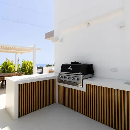 Aloe, 3 Bedroom Townhouse Сasa de vacaciones Nerja
